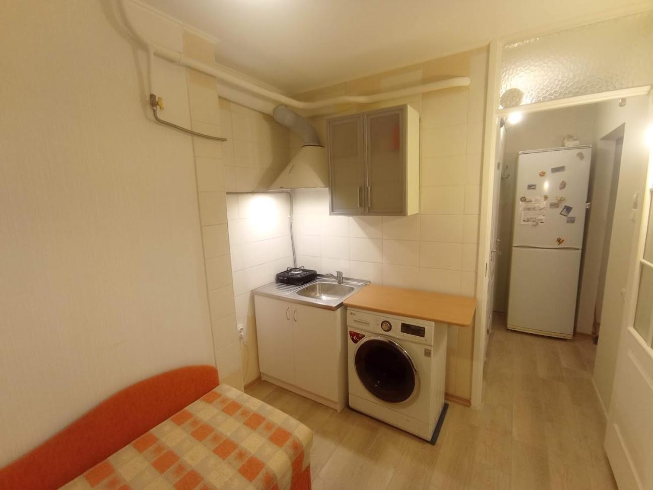 A Comfortable 18M Room With Balcony Tallinn Kültér fotó